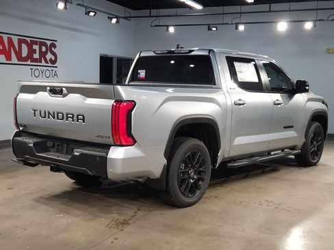 New 2026 Toyota Tundra Limited AWD/4WD image 7