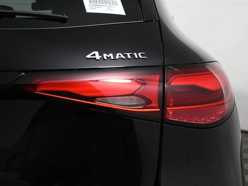 Used 2026 Mercedes-Benz GLC 300 4MATIC image 13