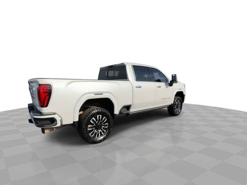 Certified 2024 GMC Sierra 2500 Denali Ultimate image 9