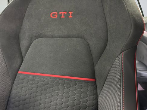 New 2026 Volkswagen GTI SE FWD image 19