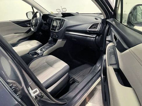 Used 2023 Subaru Forester Premium AWD/4WD image 26