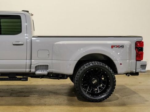 Used 2026 Ford F350 Lariat image 40