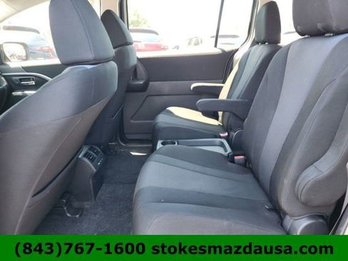 Used 2014 MAZDA MAZDA5 Sport FWD image 19