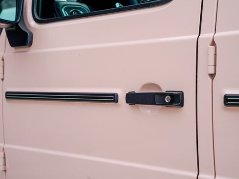 Used 2021 Mercedes-Benz G 550 w/ Exclusive Interior Package image 14