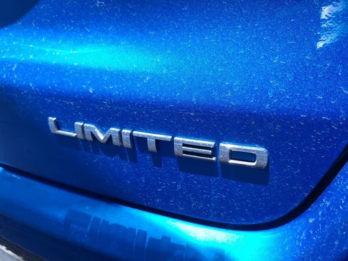Used 2025 Jeep Compass Limited AWD/4WD image 10