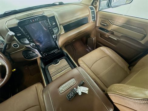 Used 2021 RAM 2500 Limited image 11