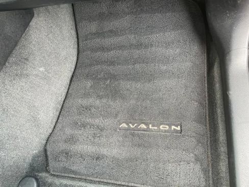 Used 2013 Toyota Avalon XLE Touring FWD image 48