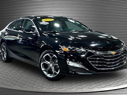 Used 2024 Chevrolet Malibu LT FWD image 3