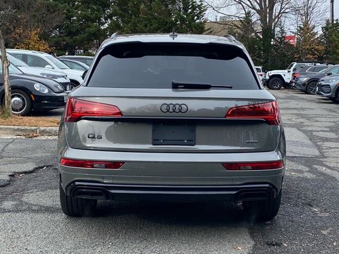 Used 2024 Audi Q5 e Premium Plus w/ Premium Plus Package image 4