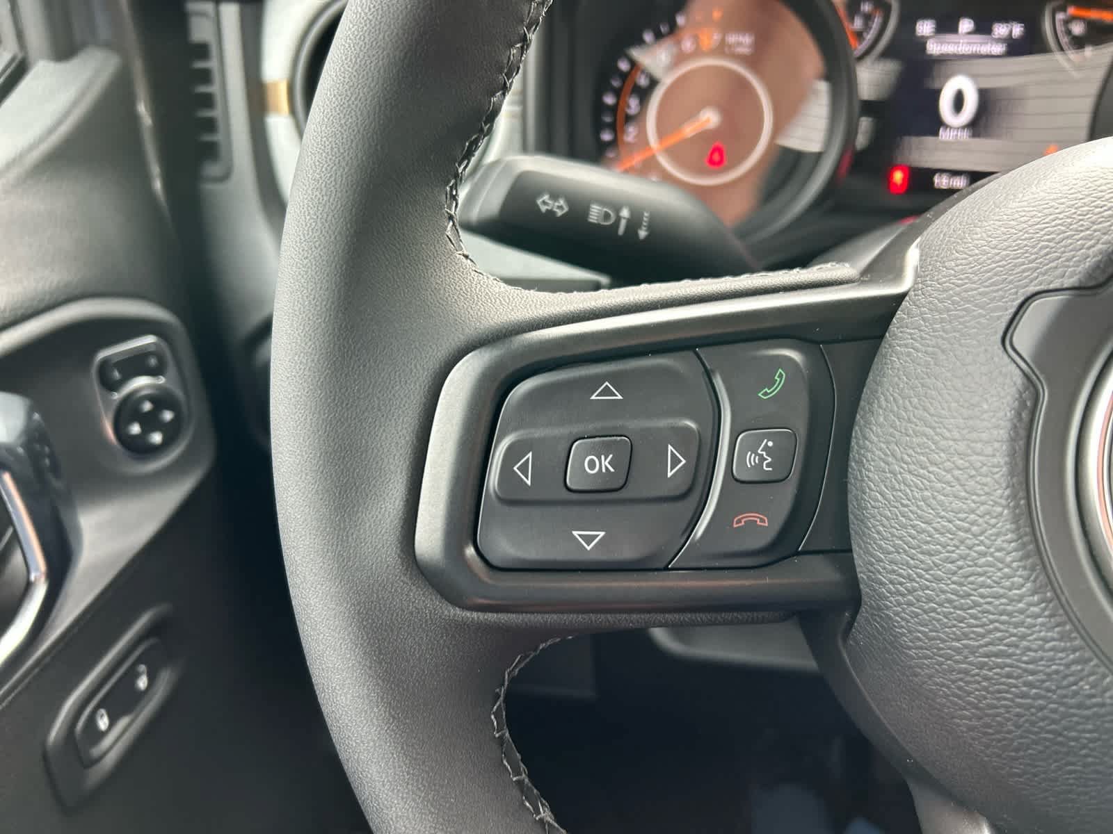 New 2026 Jeep Gladiator Sport AWD/4WD image 25