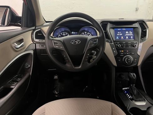 Used 2017 Hyundai Santa Fe Sport FWD image 14