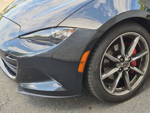 Used 2021 MAZDA MX-5 Miata Grand Touring RWD image 12