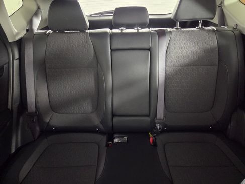 Used 2024 Kia Seltos S FWD image 21