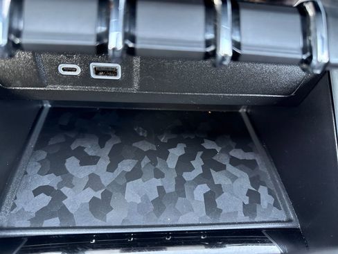 Used 2023 Chevrolet Colorado Trail Boss w/ LPO, Skid Plate Package image 19