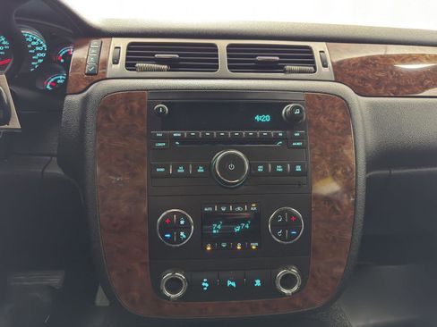 Used 2007 Chevrolet Tahoe LT w/ LT Preferred Equipment Group image 16