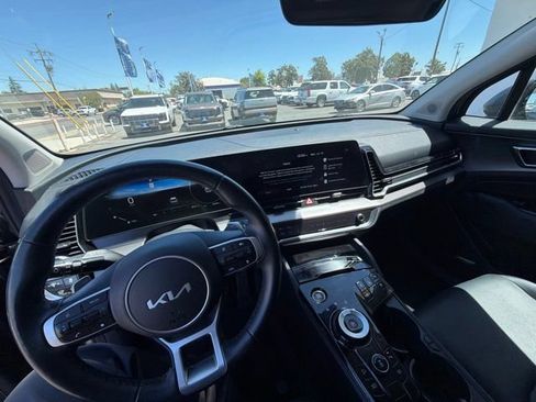 Used 2023 Kia Sportage SX Prestige AWD/4WD image 11