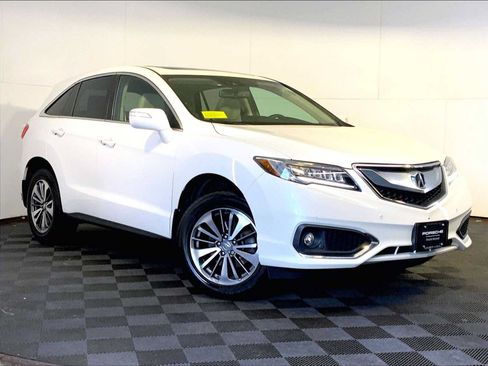 Used 2016 Acura RDX AWD w/ Advance Package image 9