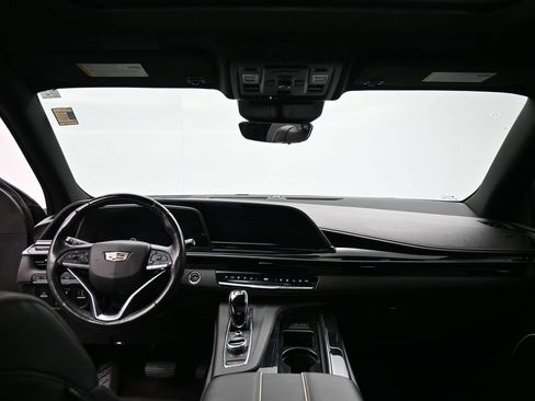 Used 2023 Cadillac Escalade Sport AWD/4WD image 32