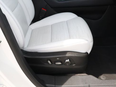 Used 2024 Cadillac XT4 Sport FWD image 24