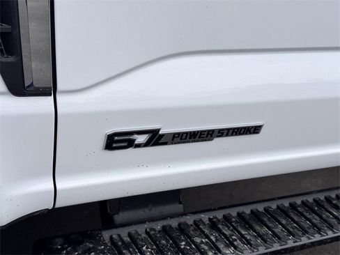 New 2025 Ford F350 XL w/ XL Chrome Package image 8