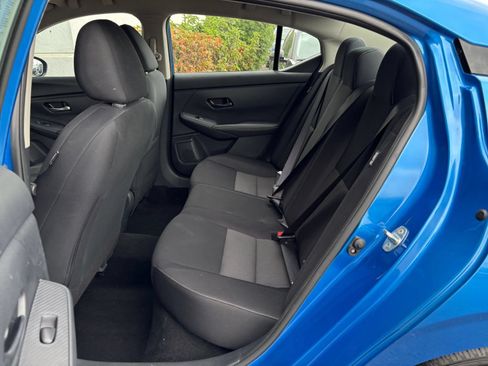 Used 2025 Nissan Sentra SV FWD image 20