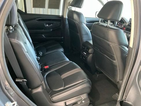 Certified 2025 Honda Pilot EX-L image 23
