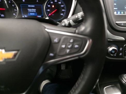 Used 2019 Chevrolet Equinox LT image 15