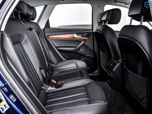 Used 2022 Audi Q5 2.0T Premium Plus w/ Premium Plus Package image 19