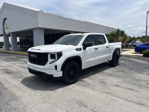 New 2025 GMC Sierra 1500 Pro w/ Graphite Edition image 10