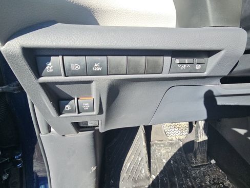 Used 2024 Toyota Sienna XLE w/ XLE Plus Package image 23