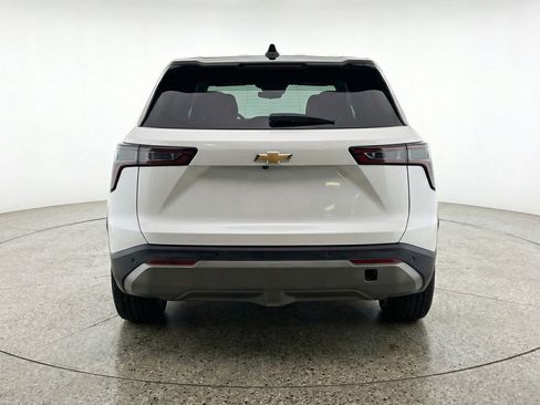 Used 2025 Chevrolet Equinox LT image 7