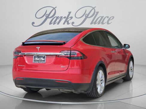 Used 2016 Tesla Model X 90D AWD/4WD image 6