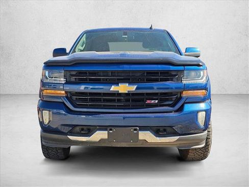 Used 2018 Chevrolet Silverado 1500 LT w/ Texas Edition image 2