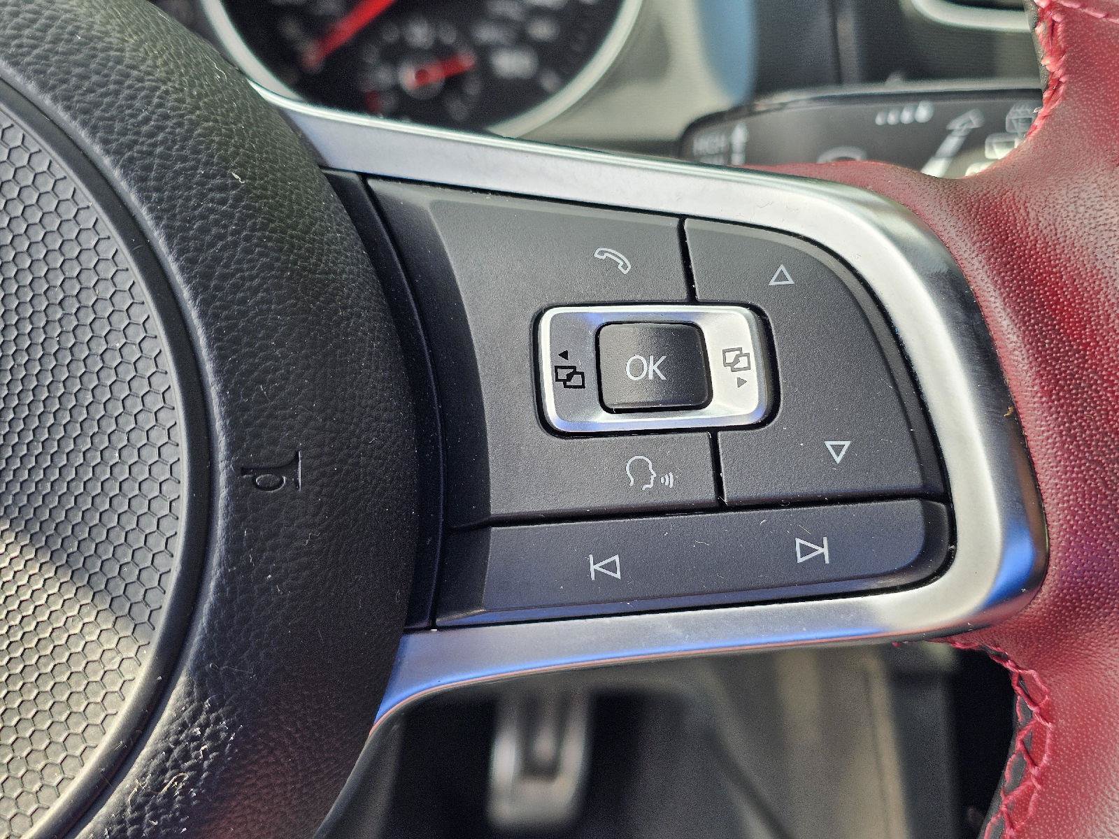 Used 2017 Volkswagen GTI Sport FWD image 21