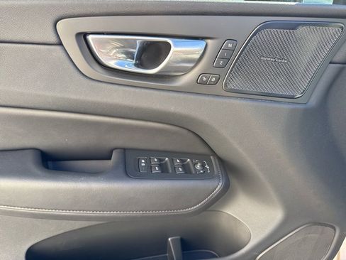 Used 2024 Volvo XC60 T8 Plus w/ Protection Package Premier image 19