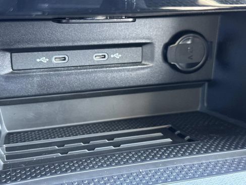 New 2026 Volkswagen Taos SEL image 22