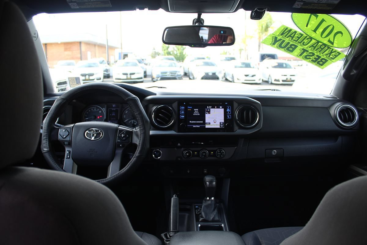 Used 2017 Toyota Tacoma TRD Sport RWD image 26