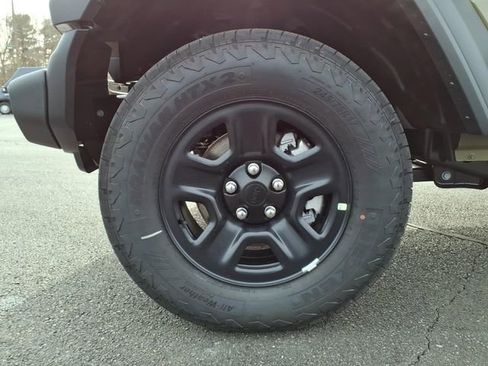 New 2026 Jeep Wrangler Unlimited Sport AWD/4WD image 9