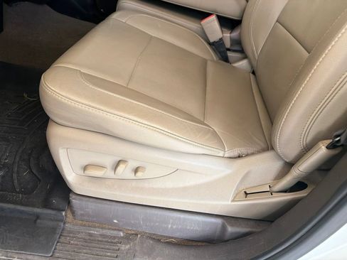 Used 2018 Chevrolet Silverado 1500 LTZ w/ Sport Package AWD/4WD image 8