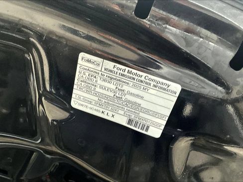 Used 2025 Ford Escape ST-Line AWD/4WD image 30