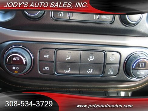 Used 2022 GMC Canyon AT4 w/ Trailering Package AWD/4WD image 22