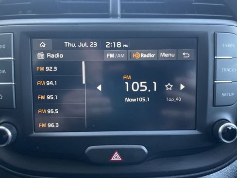 Used 2025 Kia Soul LX FWD image 16