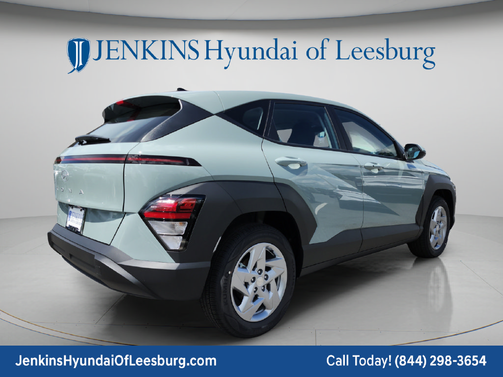 New 2027 Hyundai Kona SE FWD image 4