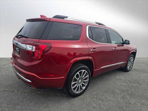 Used 2023 GMC Acadia Denali FWD image 3