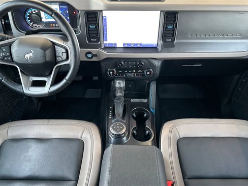 Used 2024 Ford Bronco Wildtrak image 13