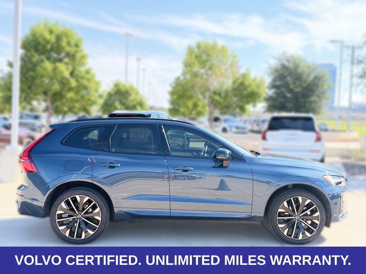 Certified 2026 Volvo XC60 B5 Ultra AWD/4WD image 7