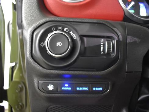 Used 2023 Jeep Wrangler Unlimited Rubicon 4xe AWD/4WD image 14