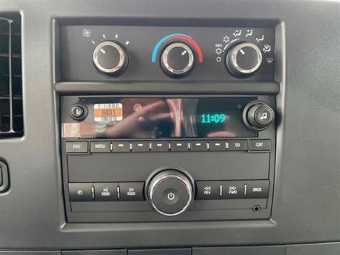 New 2025 Chevrolet Express 3500 w/ Power Convenience Package RWD image 18