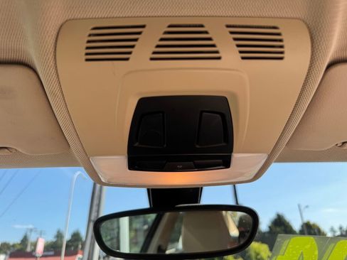 Used 2014 BMW 228i Coupe image 19