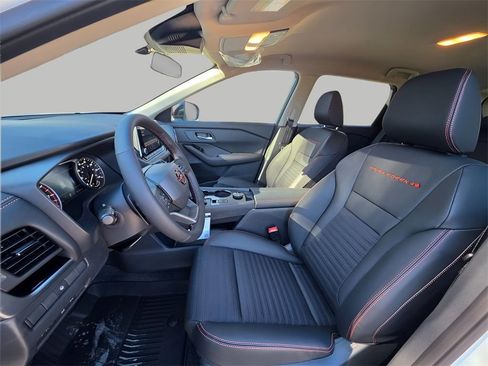 New 2026 Nissan Rogue SV AWD/4WD image 21